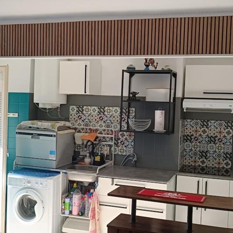 Rosas Santa Margarida large T3 proche de la mer - Two-Bedroom Apartment - 10