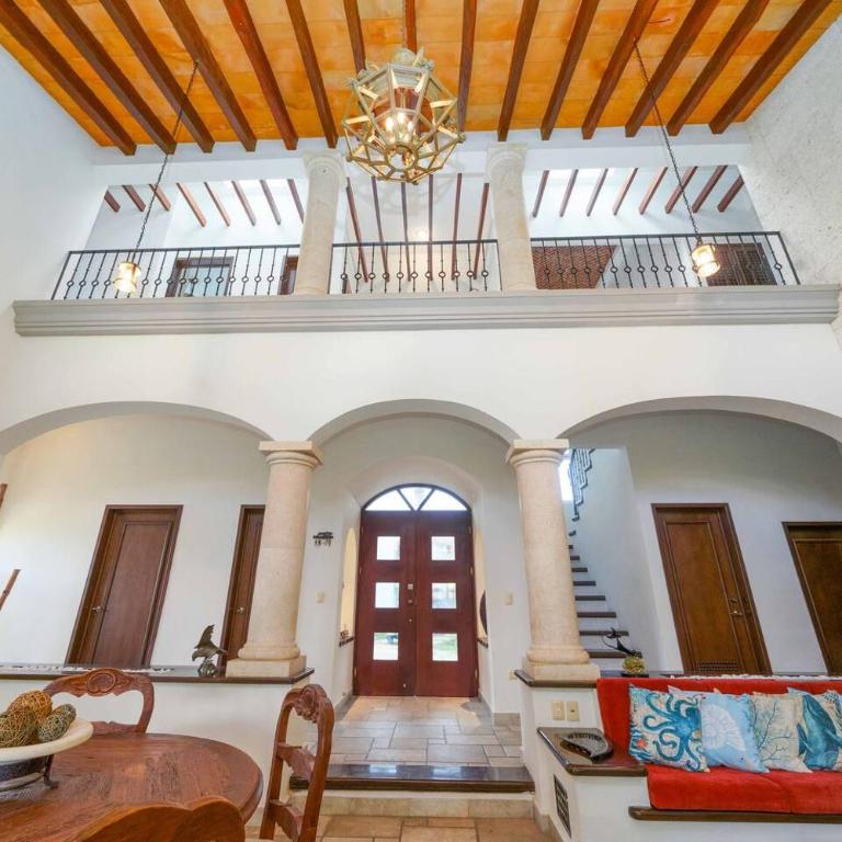 5 Bedrooms - Private Pool - 10,000sqft - Villa - 34