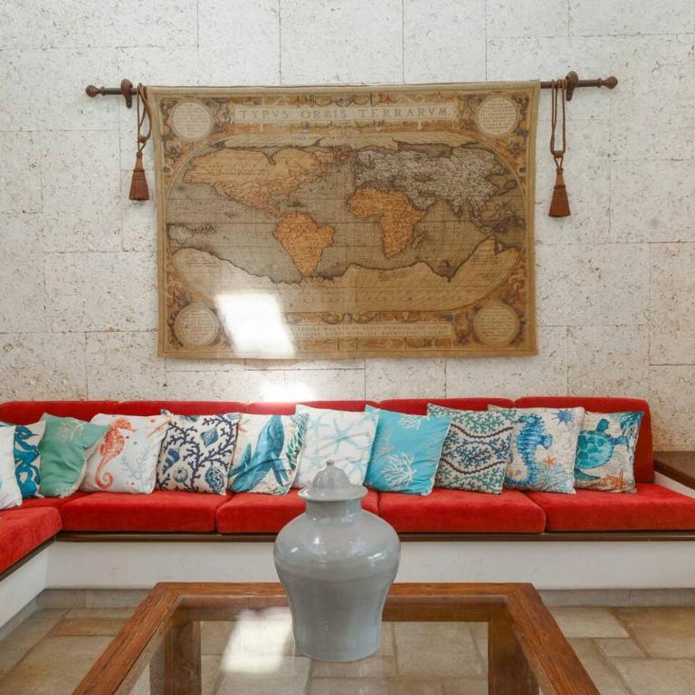 5 Bedrooms - Private Pool - 10,000sqft - Villa - 10