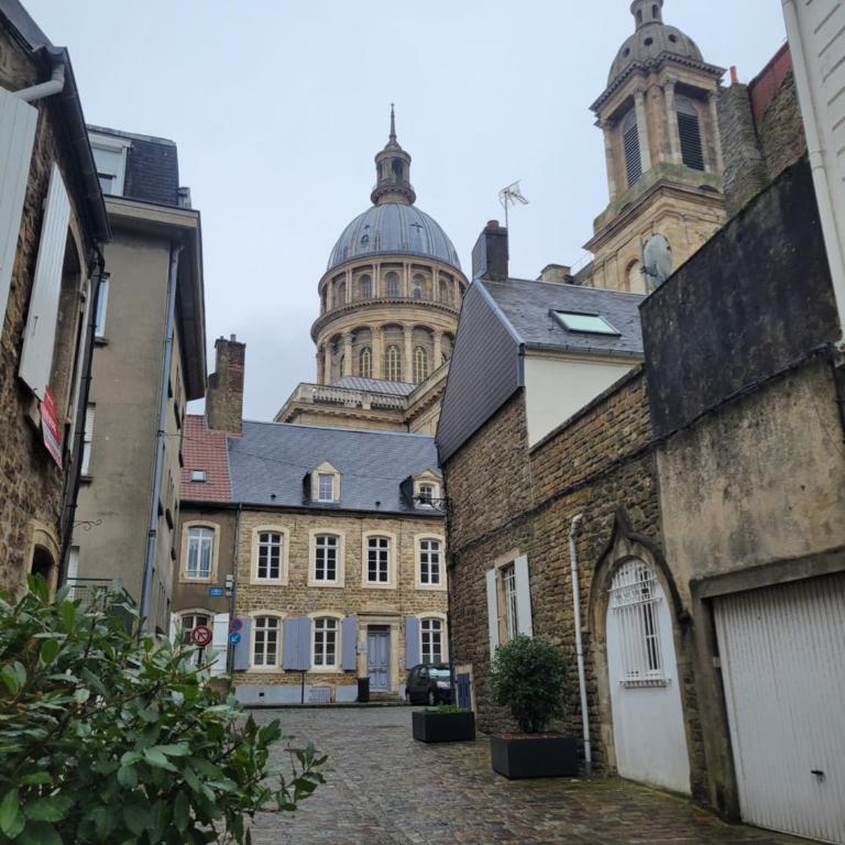 La suite du vieux Boulogne - Appartement au cœur de la vieille ville avec vue directe sur le beffroi - Appartement 1 Chambre - 25
