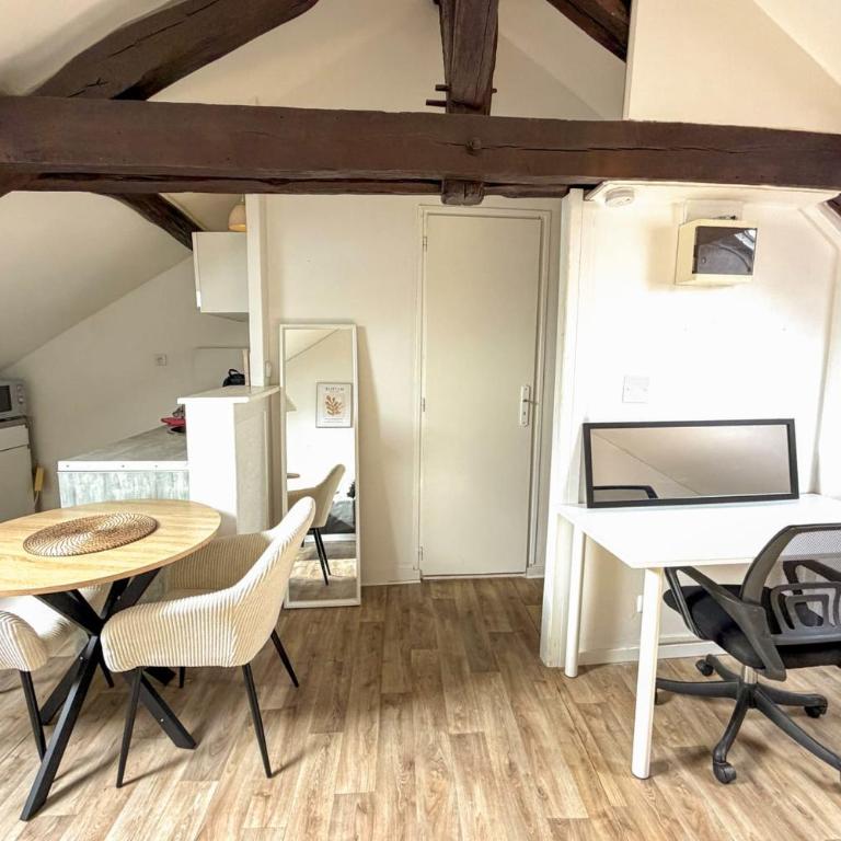 La Vigie - Studio under the roof - Apartment - 9