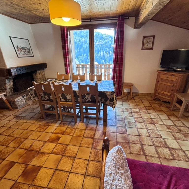 Appartement L'Etale, Chez francine - Appartement 1 Chambre avec Balcon et Vue sur les Montagnes - 10