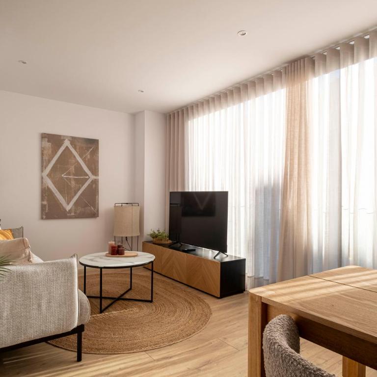 Rosselló Residence - Apartamento de 3 dormitorios con balcón - 4
