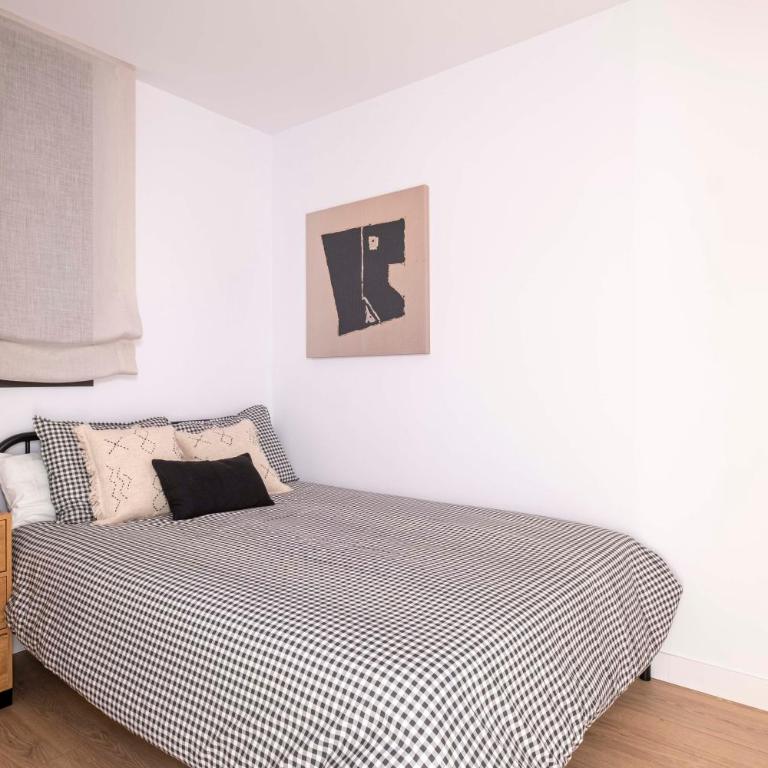 Rosselló Residence - Apartamento de 3 dormitorios con balcón - 13