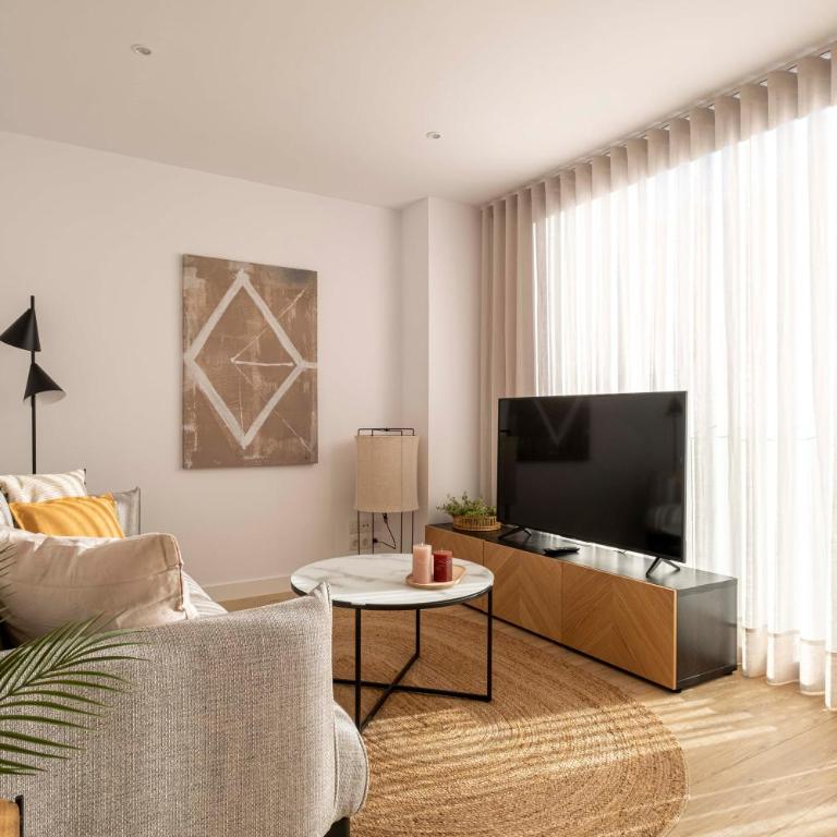 Rosselló Residence - Apartamento de 3 dormitorios con vistas - 14