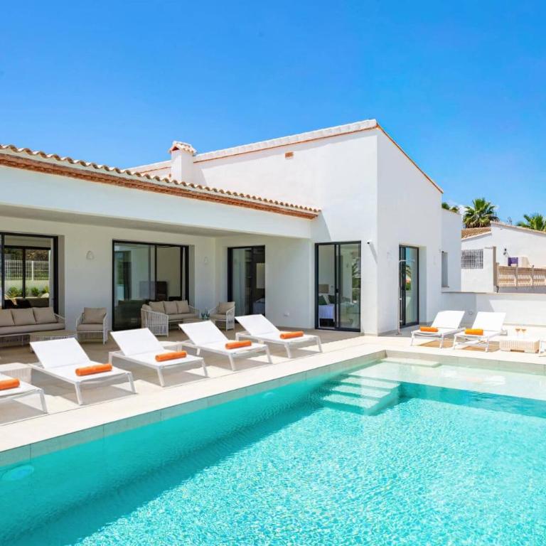 Villa Casa Pi by Villa Plus - Villa - 18