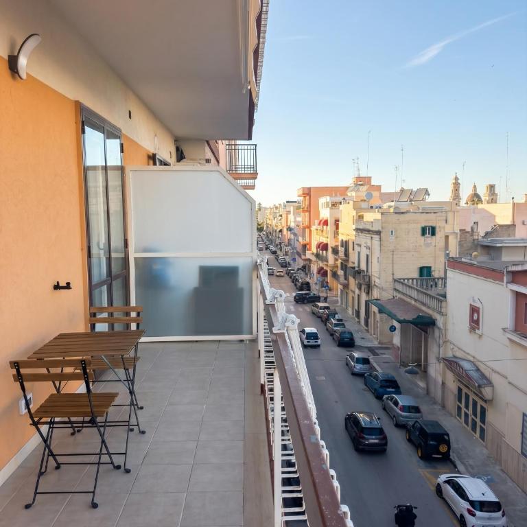 Ricasoli 120 - Monopoli Central Apartment - Four-Bedroom Apartment - 4