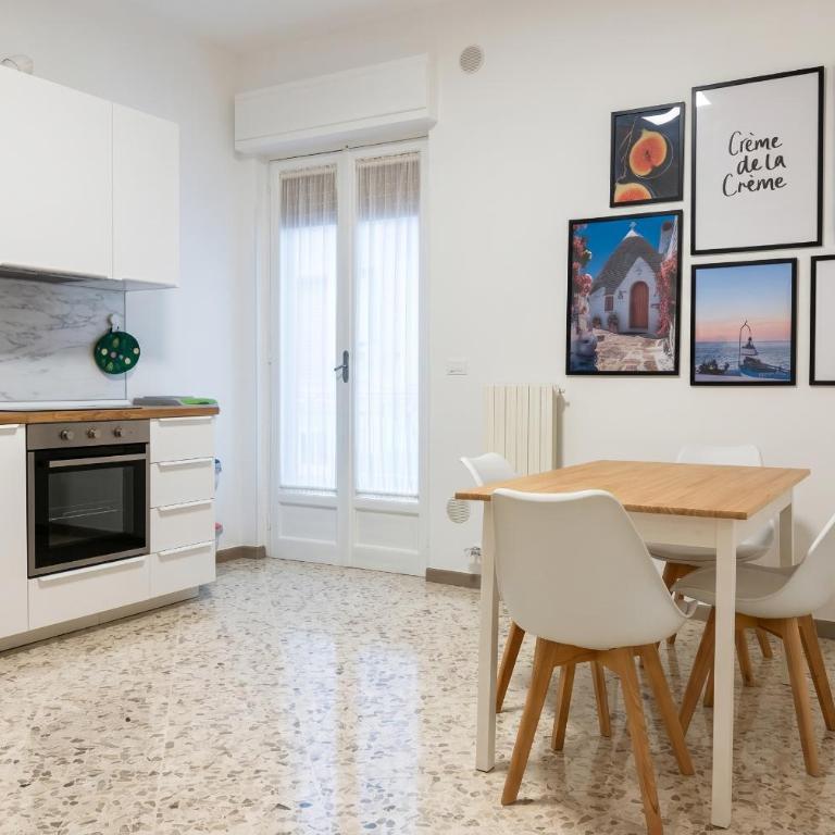 Ricasoli 120 - Monopoli Central Apartment - Four-Bedroom Apartment - 1