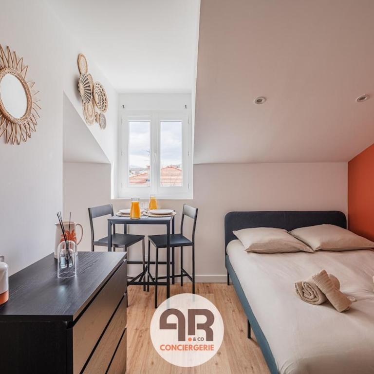 La Casa Marrakech - Studio rénové - Proche gare - 2 pers - Appartement 1 Chambre - 8