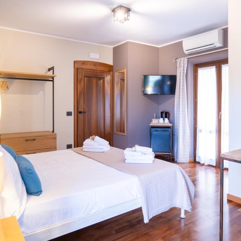 La Ginestra in Fiore Camere - Habitación Doble Deluxe con bañera - 10