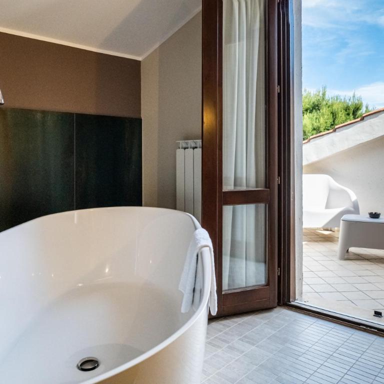 La Ginestra in Fiore Camere - Habitación Doble Deluxe con bañera - 25