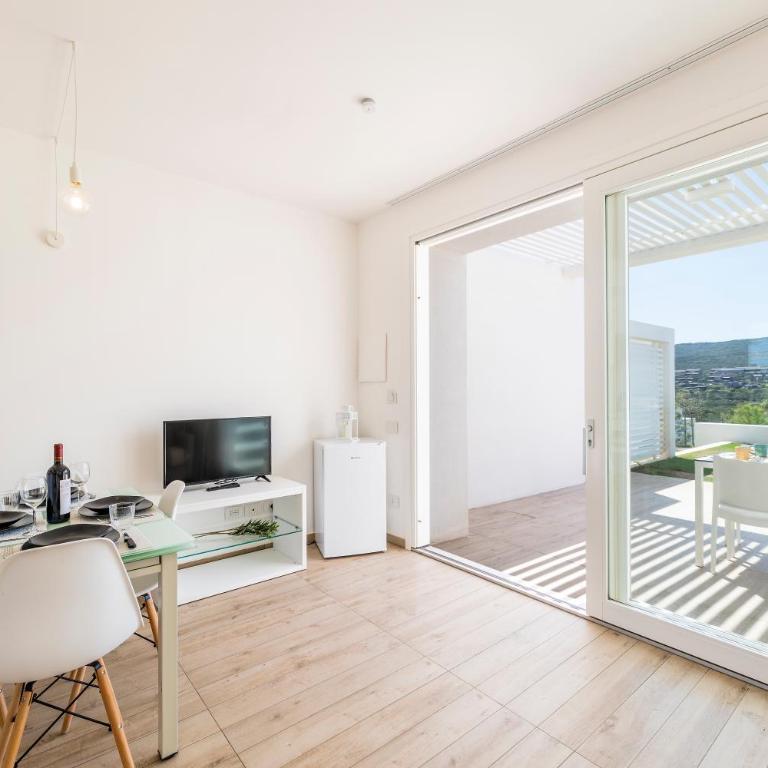 Stunning CapoFalcone Charming Apartment B4 PREMIUM 4 persons - Apartment - 63