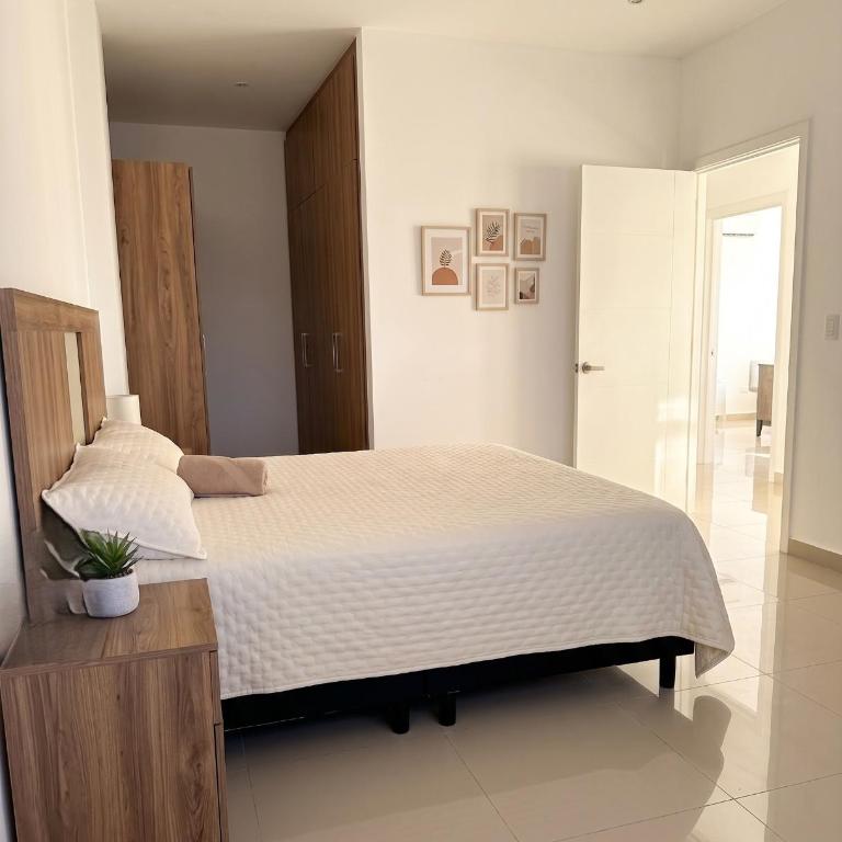 Torre Eme Azul Celeste de Lujo Frente Playa y Malecon - Appartement 1 Chambre - 9