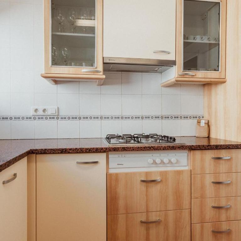 Apartamento de cuatro habitaciones en el centro de Calella de Palafrugell - Appartement - 8