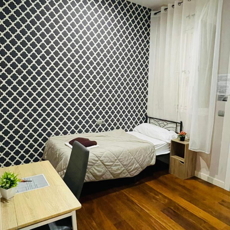 M-Room - Chambre Simple avec Salle de Bains Commune - 3