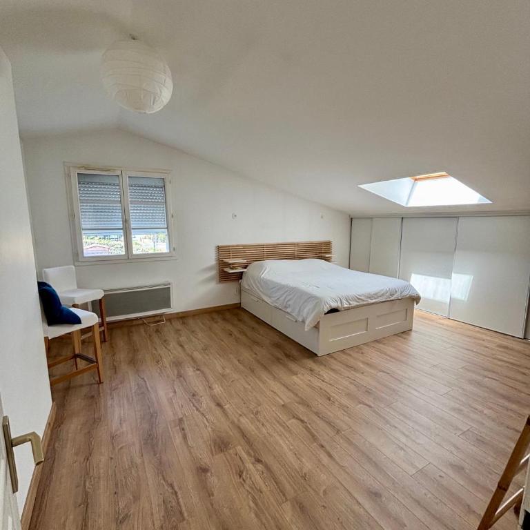 Grande Chambre Premium climatisée, Parking clos - Doppelzimmer mit eigenem Bad - 1