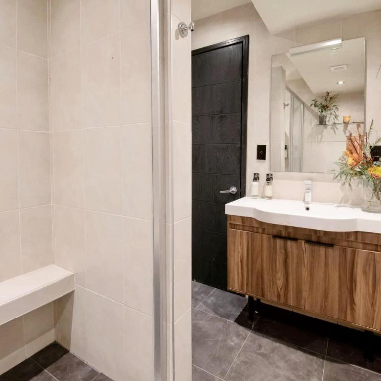 CASA SOUL - Stylish 9BR Villa with Rooftop in Condesa - Villa de 1 dormitorio - 82