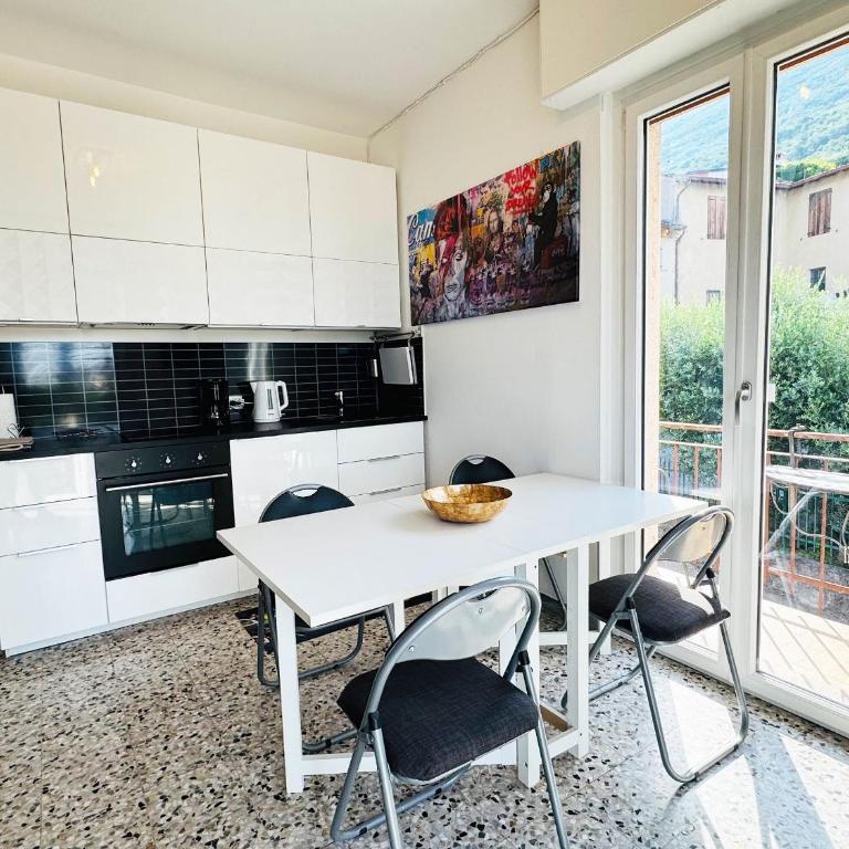 APPARTAMENTO IRIDE TOP FLOOR amazing lake view - Appartamento con 1 Camera da Letto - 5
