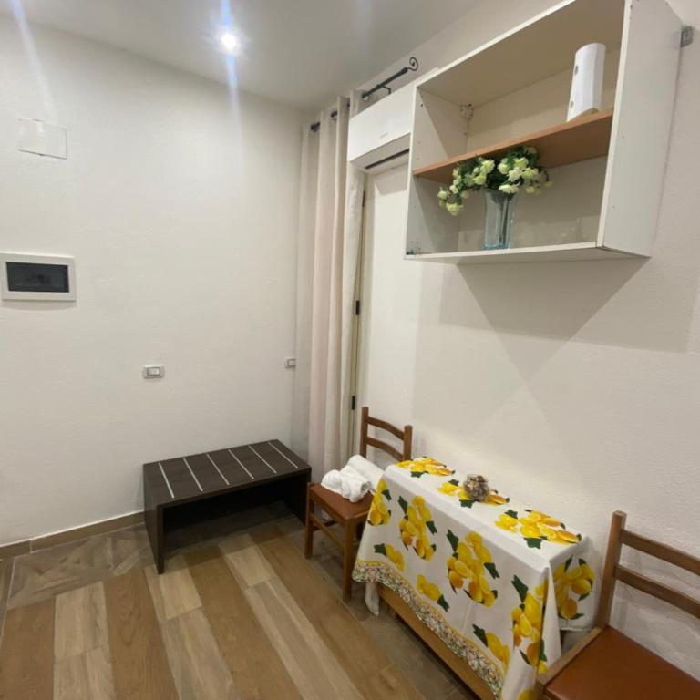 Deliziosa singola - Apartamento de 1 dormitorio - 2