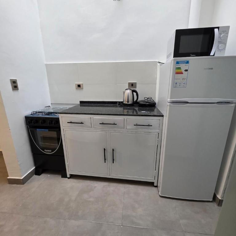 Departamento LUNA - casa de huéspedes - Two-Bedroom Apartment - 4