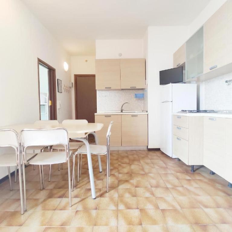 Jesolo Frontemare - Immobil Relax - Apartamento - 2