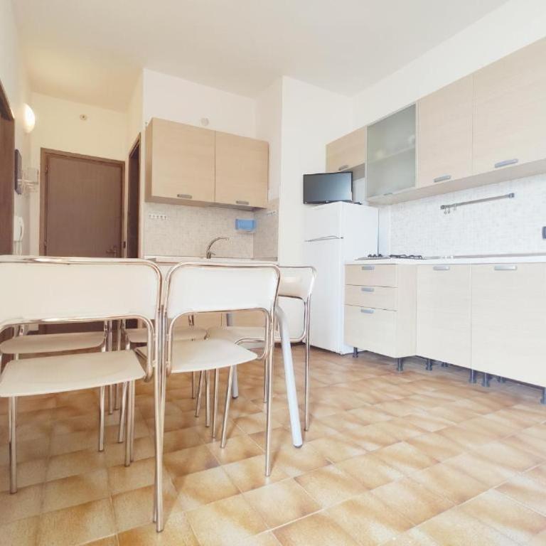 Jesolo Frontemare - Immobil Relax - Apartamento - 1