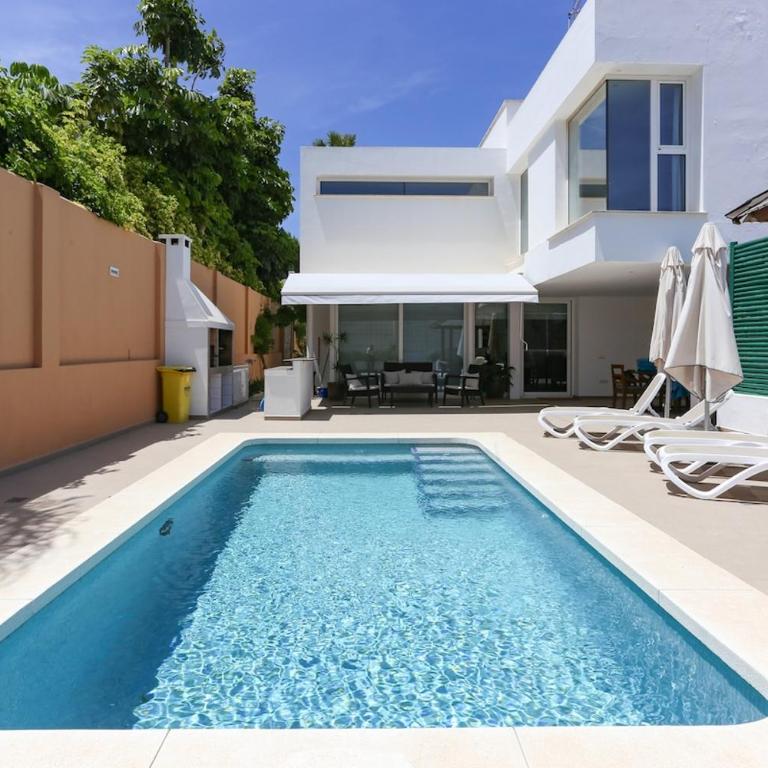 Villa Moderna con Chill Out y Piscina a 5 minutos de la playa - Villa - 12