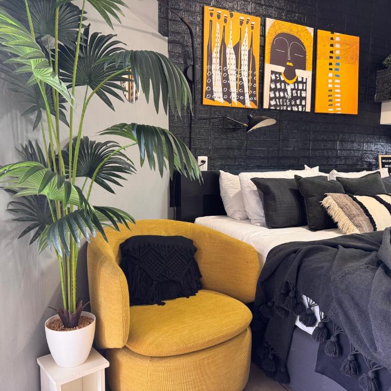 Polly's Home Aralias Boutique GuestHouse & PrivateSuites - Deluxe Zimmer mit Kingsize-Bett - 8