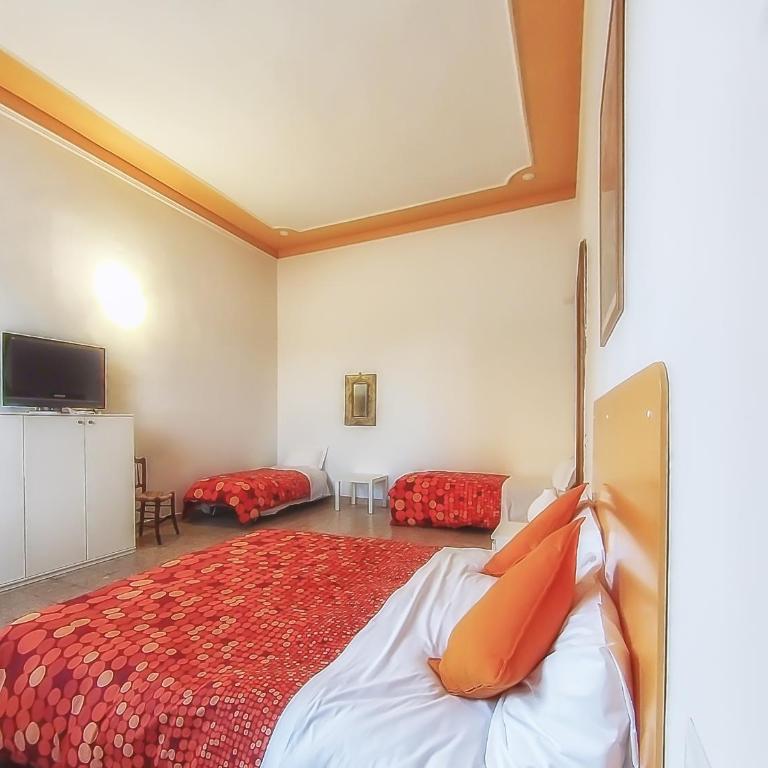 Villa Gini - Camera Quadrupla con Bagno Privato Esterno - 3