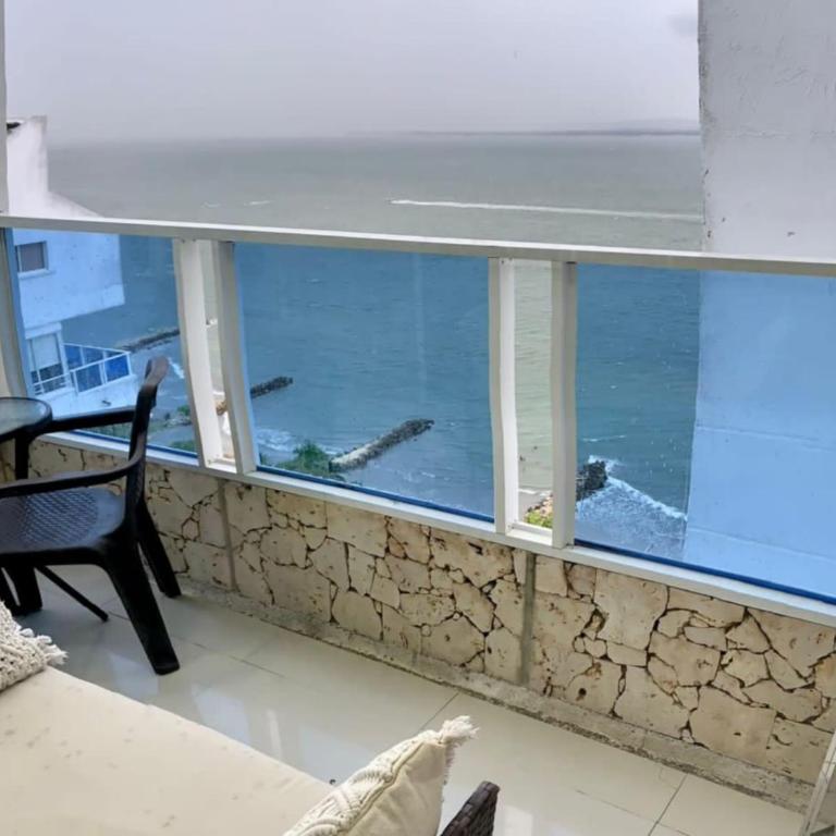Hospedaje, Cartagena, El Laguito - Two-Bedroom Deluxe Apartment with Balcony - 4