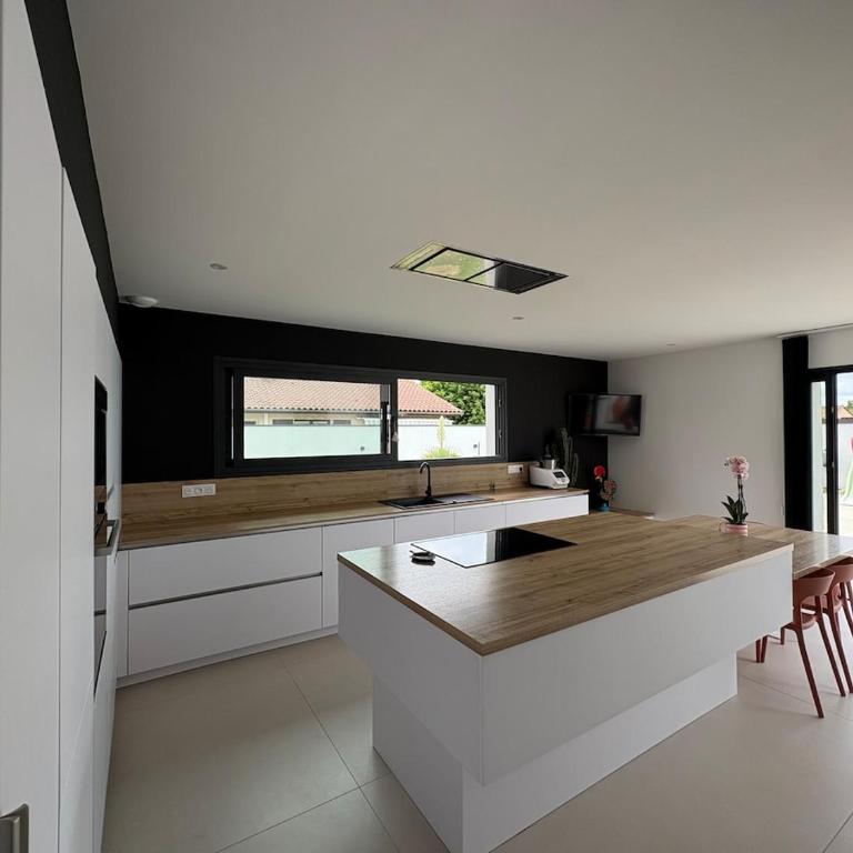 Maison Moderne avec piscine à 20 mn de bordeaux centre - Villa - 12