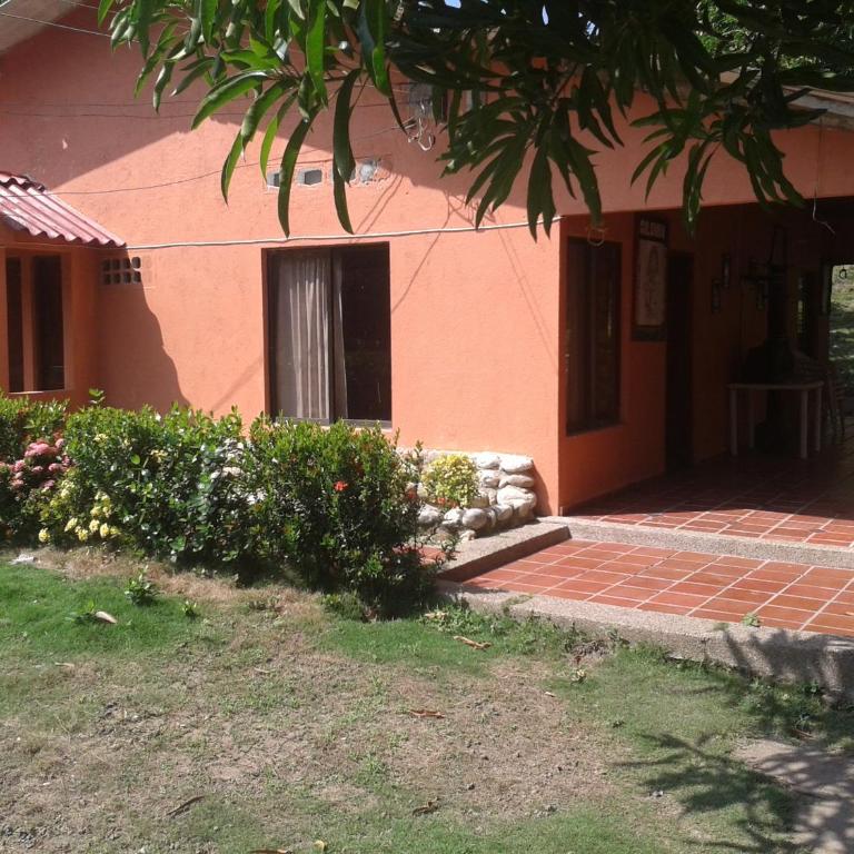 Hospedaje Eden - Triple Room - 2