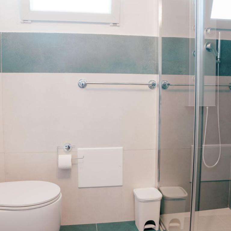 Domo De Uccio - Camera Matrimoniale con Bagno Privato - 3