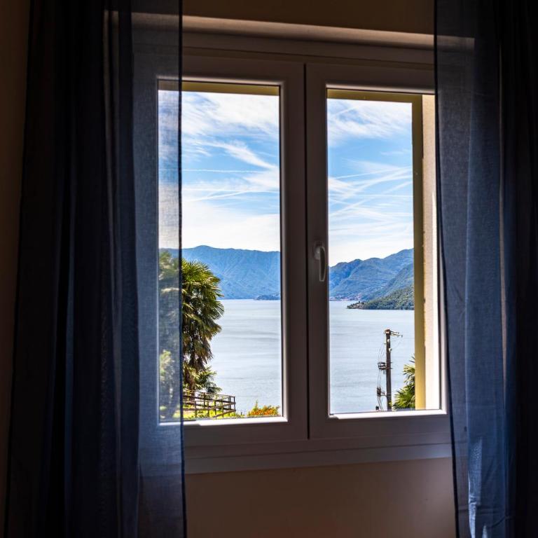 B&B Belvedere - Camera Tripla con Vista Lago - 2