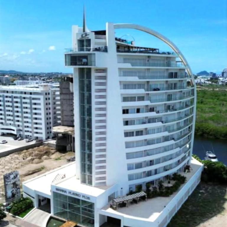 Marina Platino Plus #3 de Lujo Frente Marina y Alberca - Apartamento de 3 dormitorios - 27