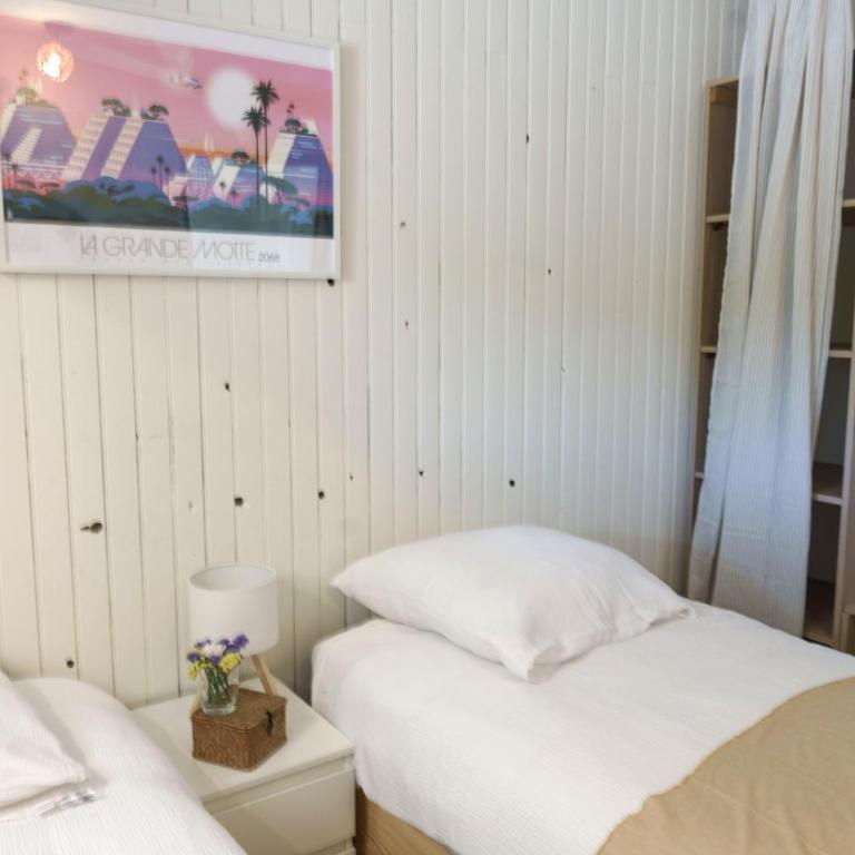 Nouvel Hébergement - L'ESPRIT ROOFTOP - Terrasse Parking Wifi & Climatisation -- A 2MIN de PARC AQUATIQUE, LAC & PLAGE -- RESERVEZ VITE ! - Apartment mit 2 Schlafzimmern und Terrasse - 30