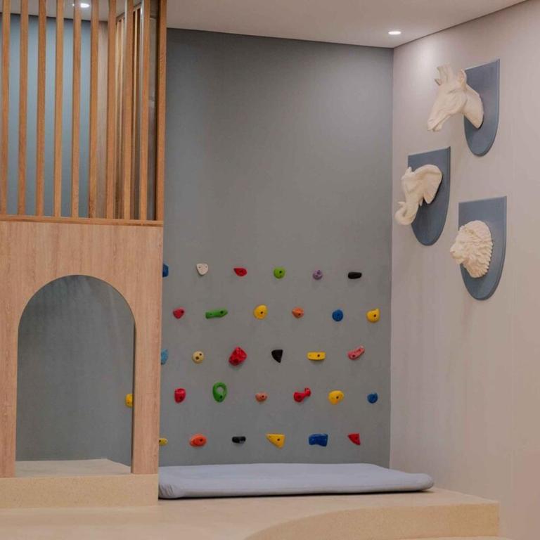 Confort y Vista a la Montaña - Apartamento de 1 dormitorio - 33