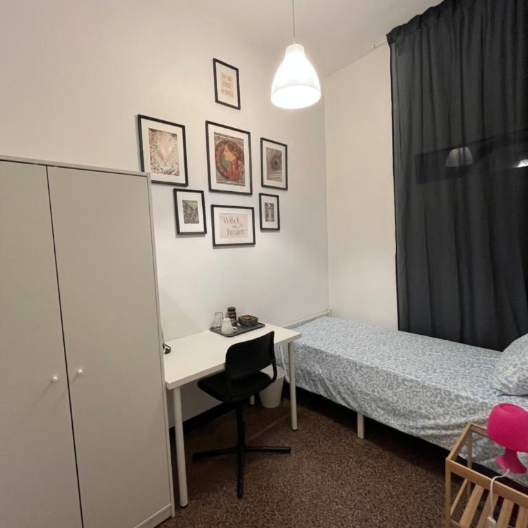 Yasna Private Room - Small Single Room - 5