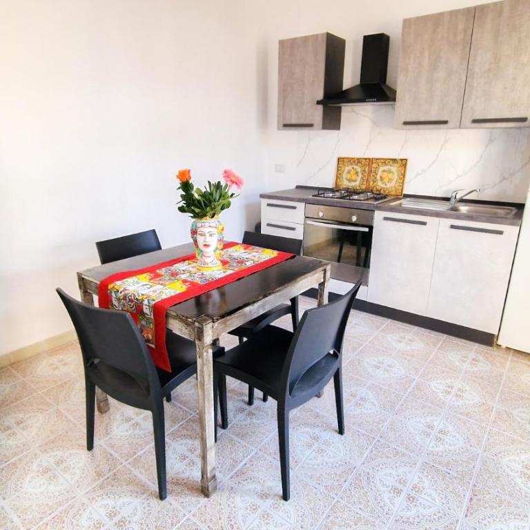 Amber Rooms - Appartamento con 2 Camere da Letto, Terrazza e Vista Mare - 11