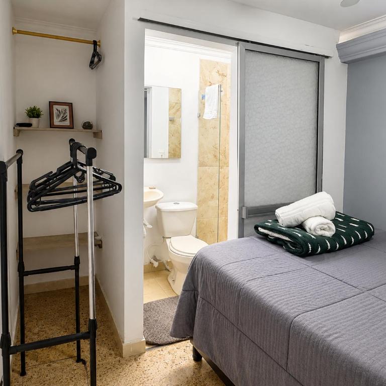 Coliving Compostela - Double Room with Private Bathroom - 10