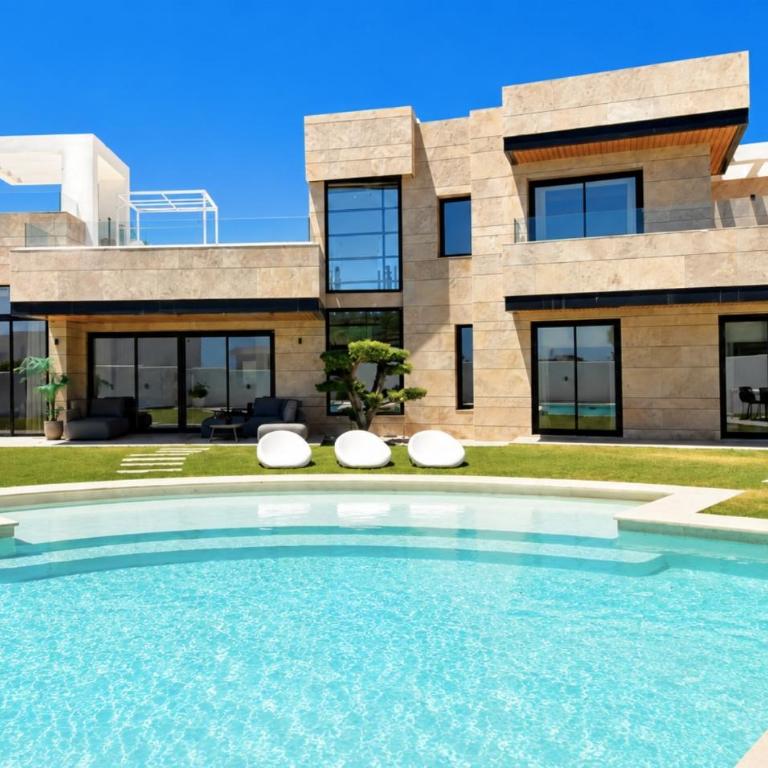 Luxury Modern Villa with Private Pool and Rooftop Terrace - Villa - 1