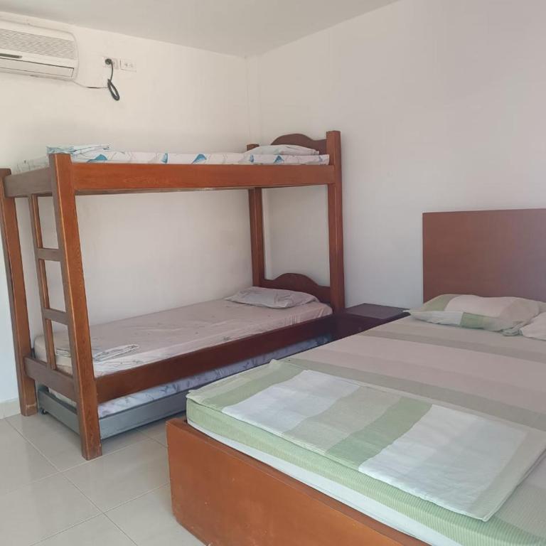 Alojamiento Matuzalen - Double Room with Balcony - 3