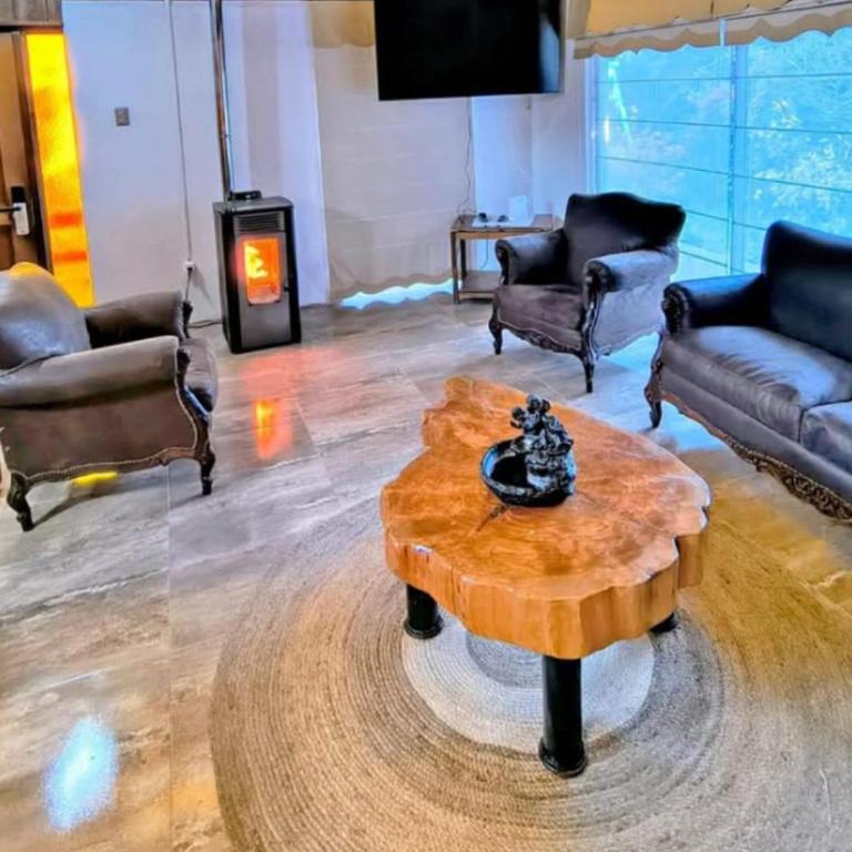 Curcuma - One-Bedroom House - 1