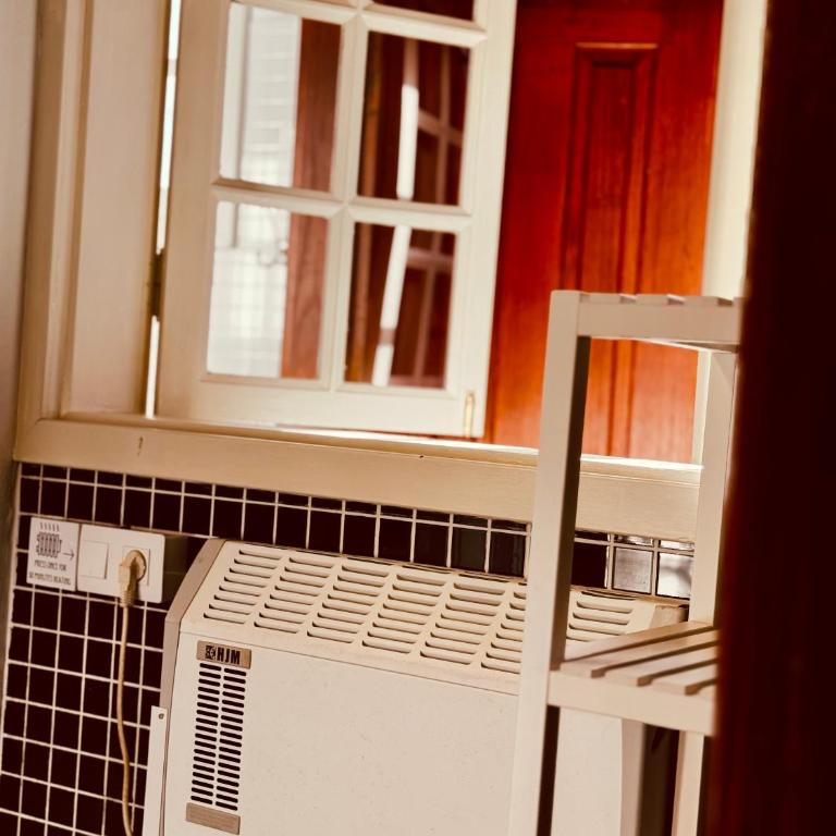 Coliving Tenerife - Villa La Laguna - Standard Single Room with Shared Bathroom - 10