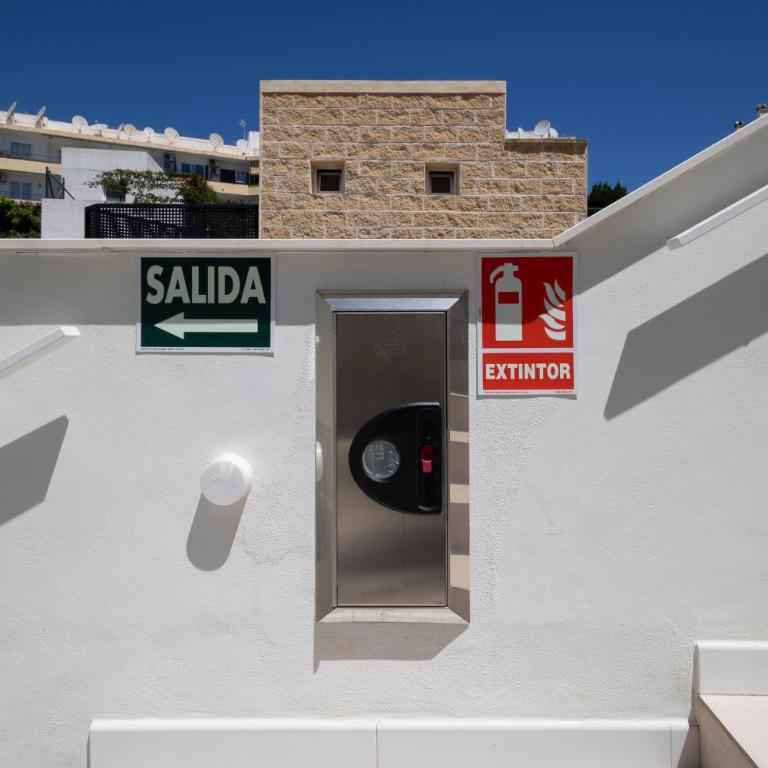 NerjaPlus Playa Burriana Apartamento 4 - Appartement - 46