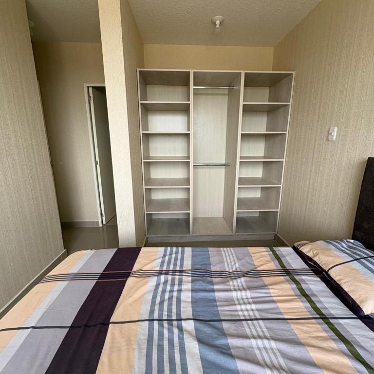 Departamento para familias en condominio residencial - Three-Bedroom Apartment - 4