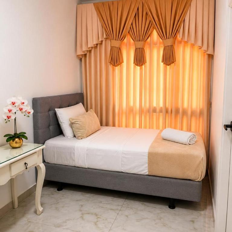 Hotel The Royalty Inn - Standard Double or Twin Room - 4