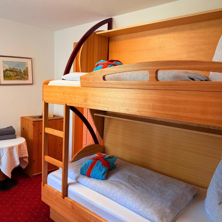 Residenz Dunza Hotel Garni - Suite Familiare con Balcone - 5
