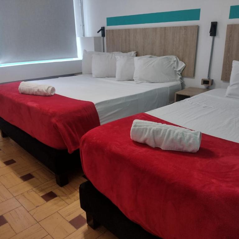 HOTEL BOUTIQUE CASA VECCHIA Cali - Deluxe Quadruple Room - 6