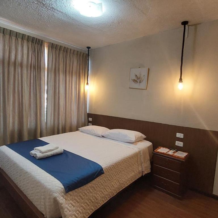 Hotel Islas Galapagos - Standard Queen Room - 6
